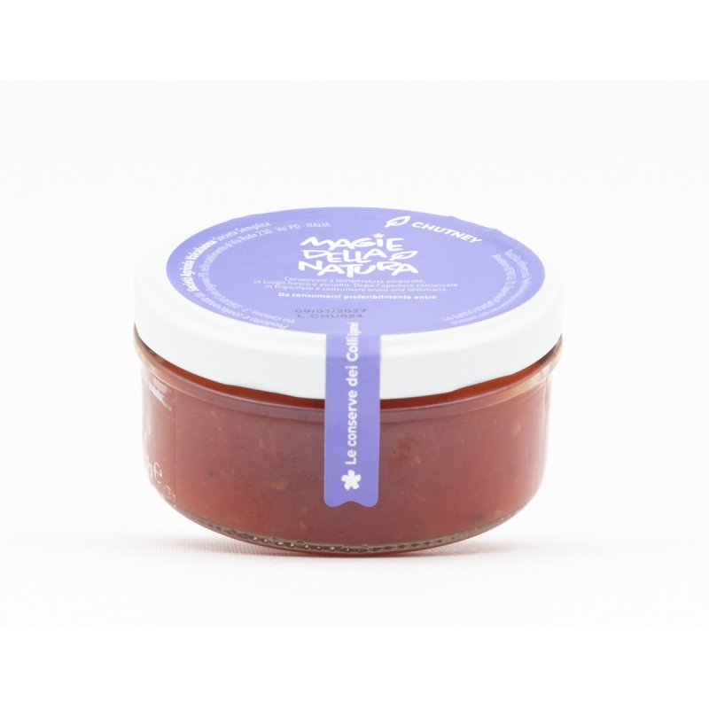 Tomato chutney with pistachio grains