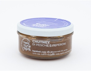 Chutney di pesche e peperoni verdi
