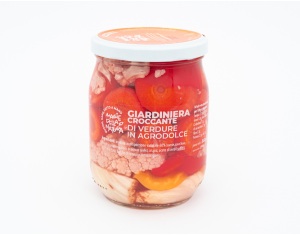 Sweet and sour giardiniera