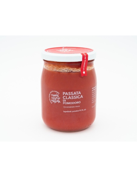 Classic tomato puree