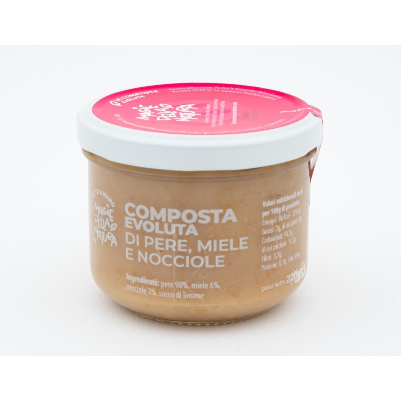 Composta di pere, miele e nocciole